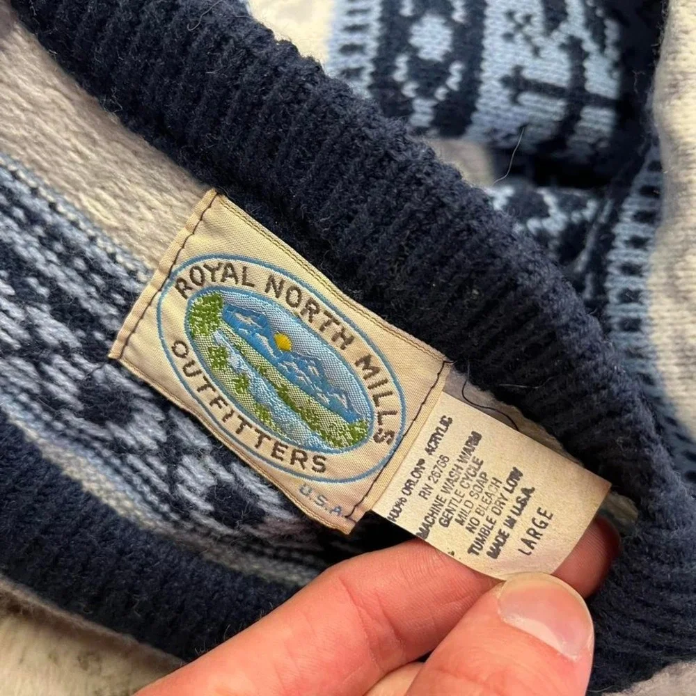 Vintage 1990s cable‎ knit sweater Size XL